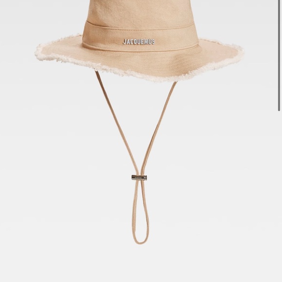 Jacquemus Tan Safari Bucket Hat with Chin Strap - Picture 1 of 8